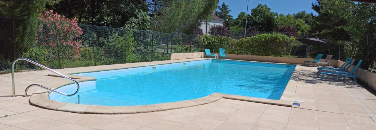 Logis Hotel Le Prince Noir Sérignac-sur-Garonne Εξωτερικό φωτογραφία