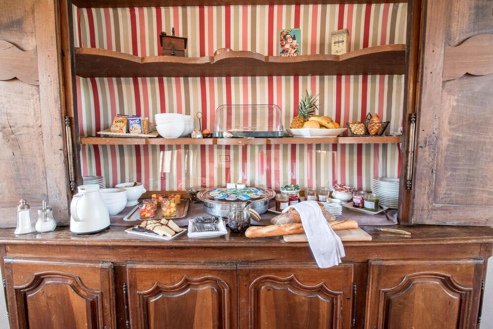 Logis Hotel Le Prince Noir Sérignac-sur-Garonne Εξωτερικό φωτογραφία