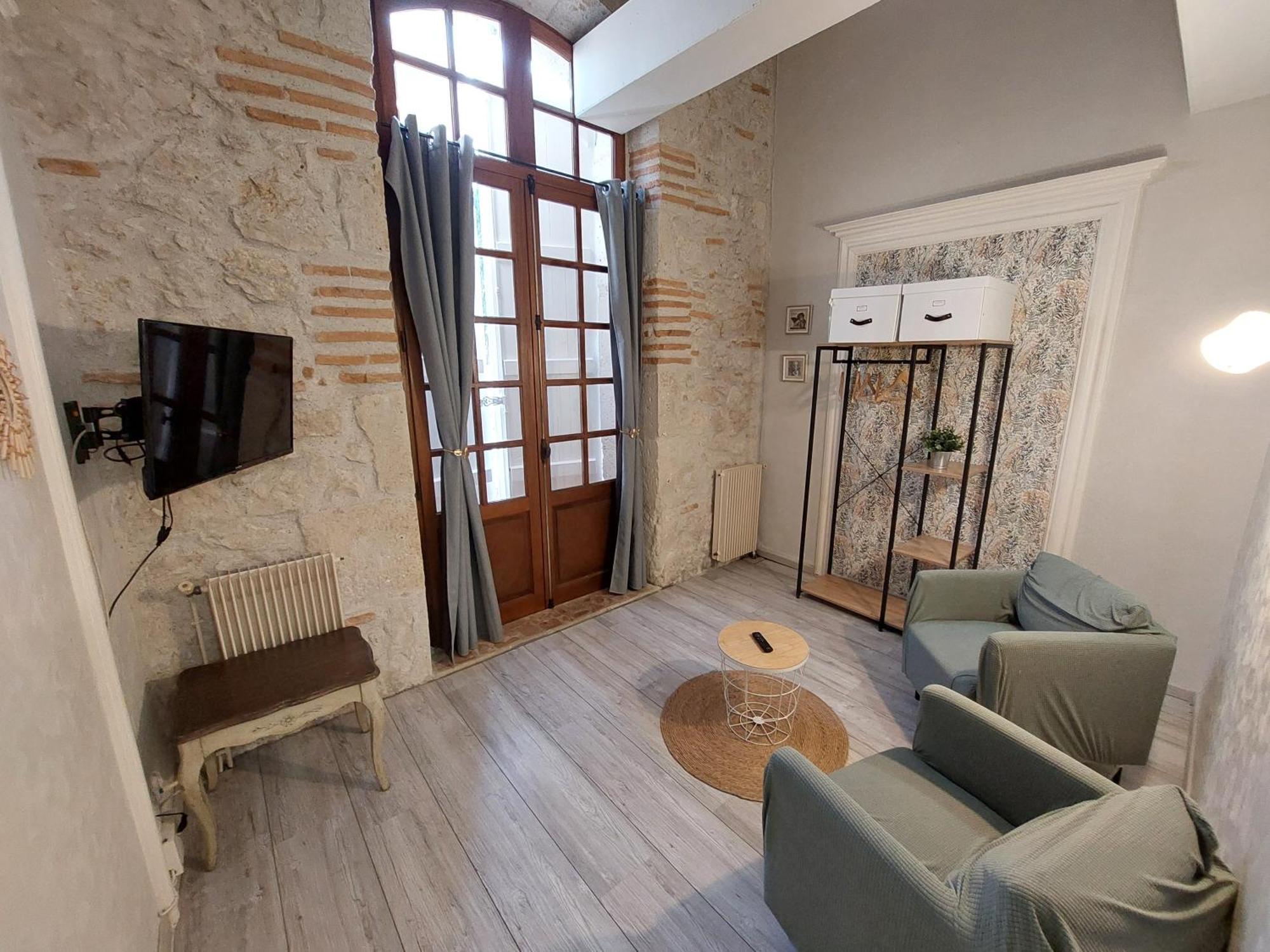 Logis Hotel Le Prince Noir Sérignac-sur-Garonne Εξωτερικό φωτογραφία