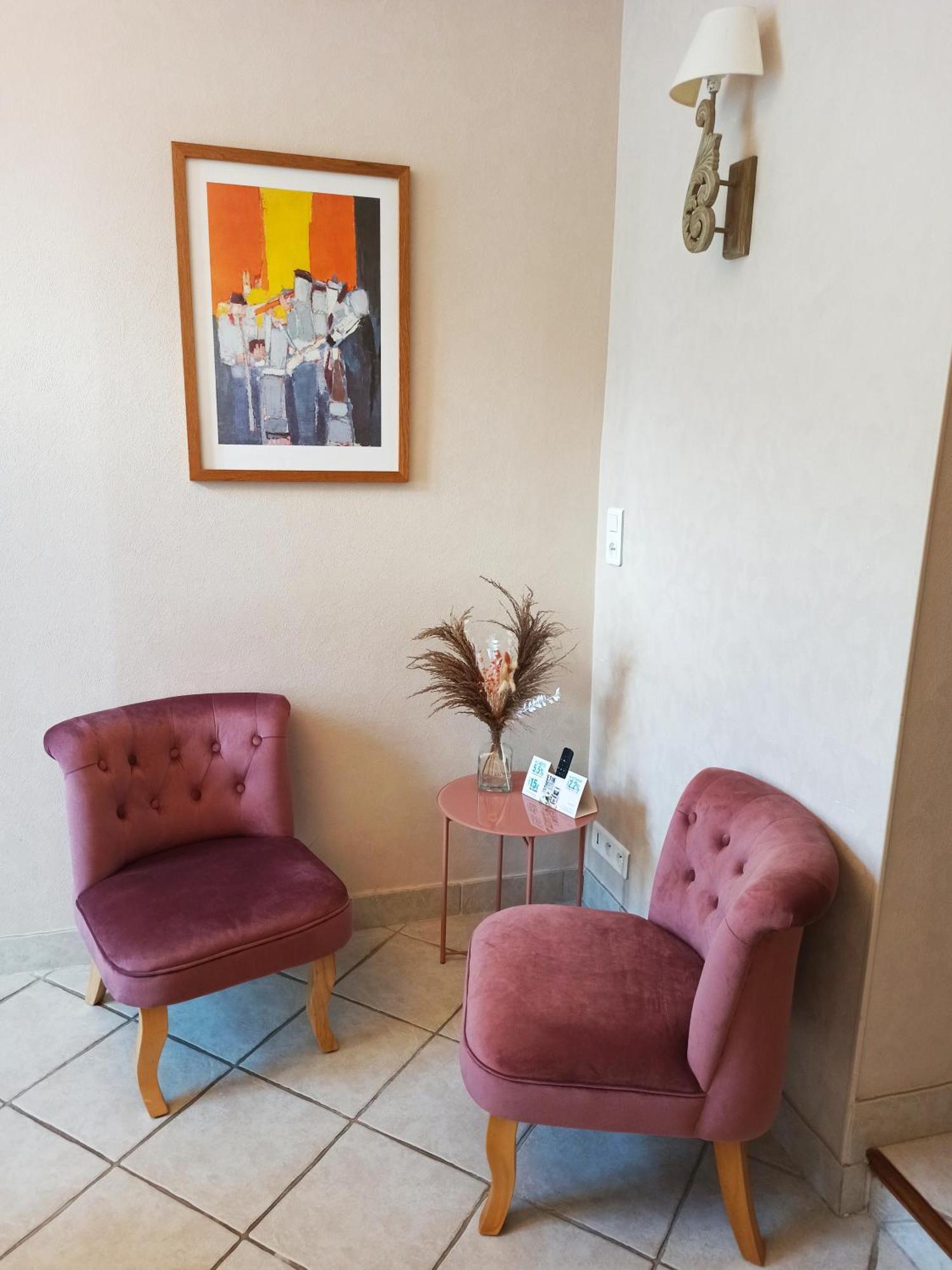 Logis Hotel Le Prince Noir Sérignac-sur-Garonne Εξωτερικό φωτογραφία