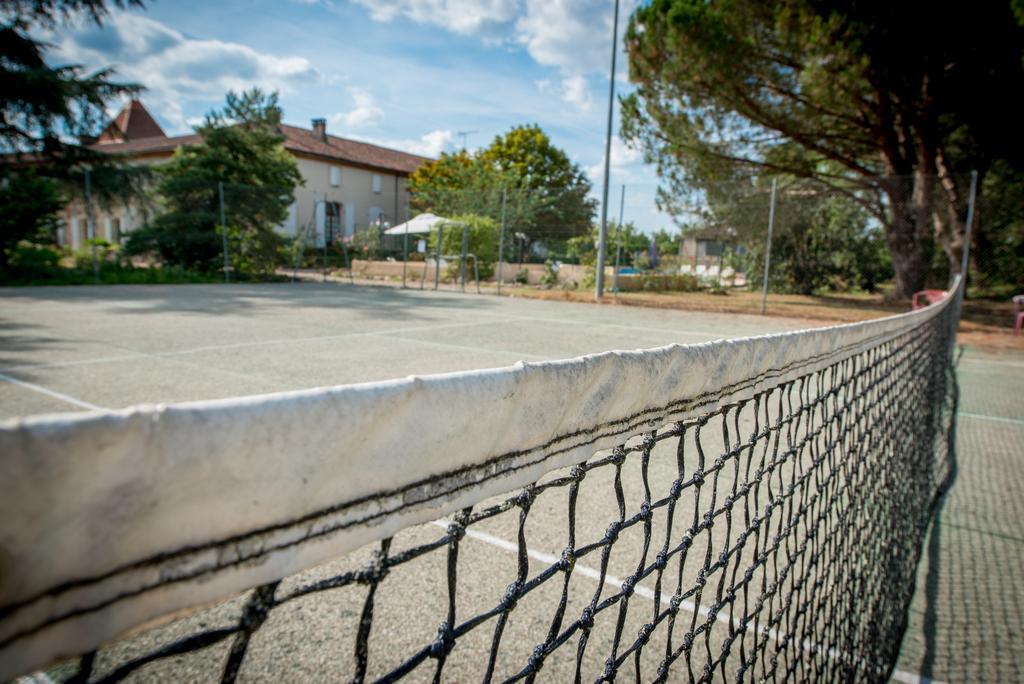 Logis Hotel Le Prince Noir Sérignac-sur-Garonne Εξωτερικό φωτογραφία